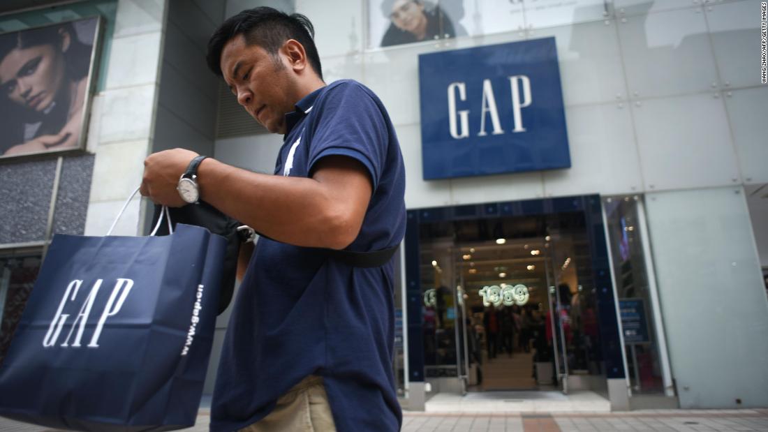 Gap splitting deals into two companies