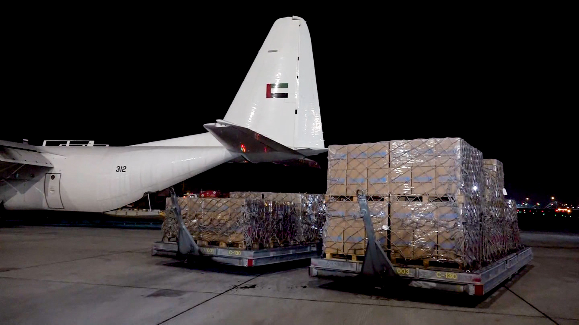 Humanitarian aid from Dubai bound for Gaza arrives in Egypt