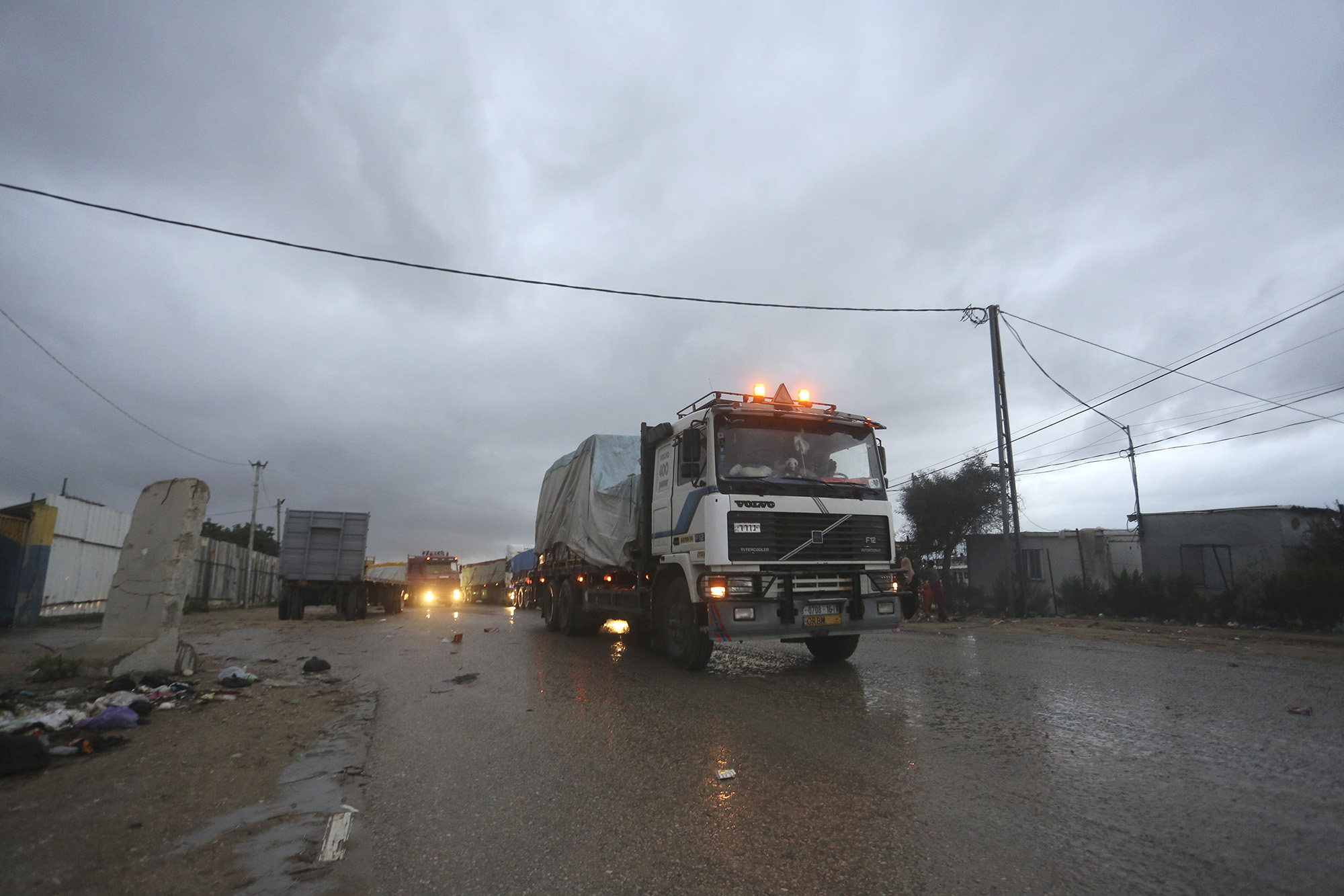 Red Cross has transferred 2 released Israeli hostages to Israeli