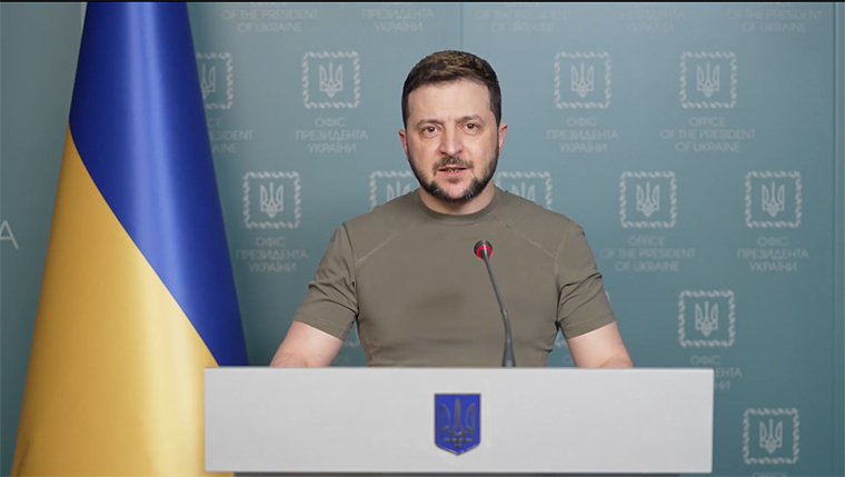 Zelensky는 러시아군이 Donbass 전투를 시작했다고 말했습니다.