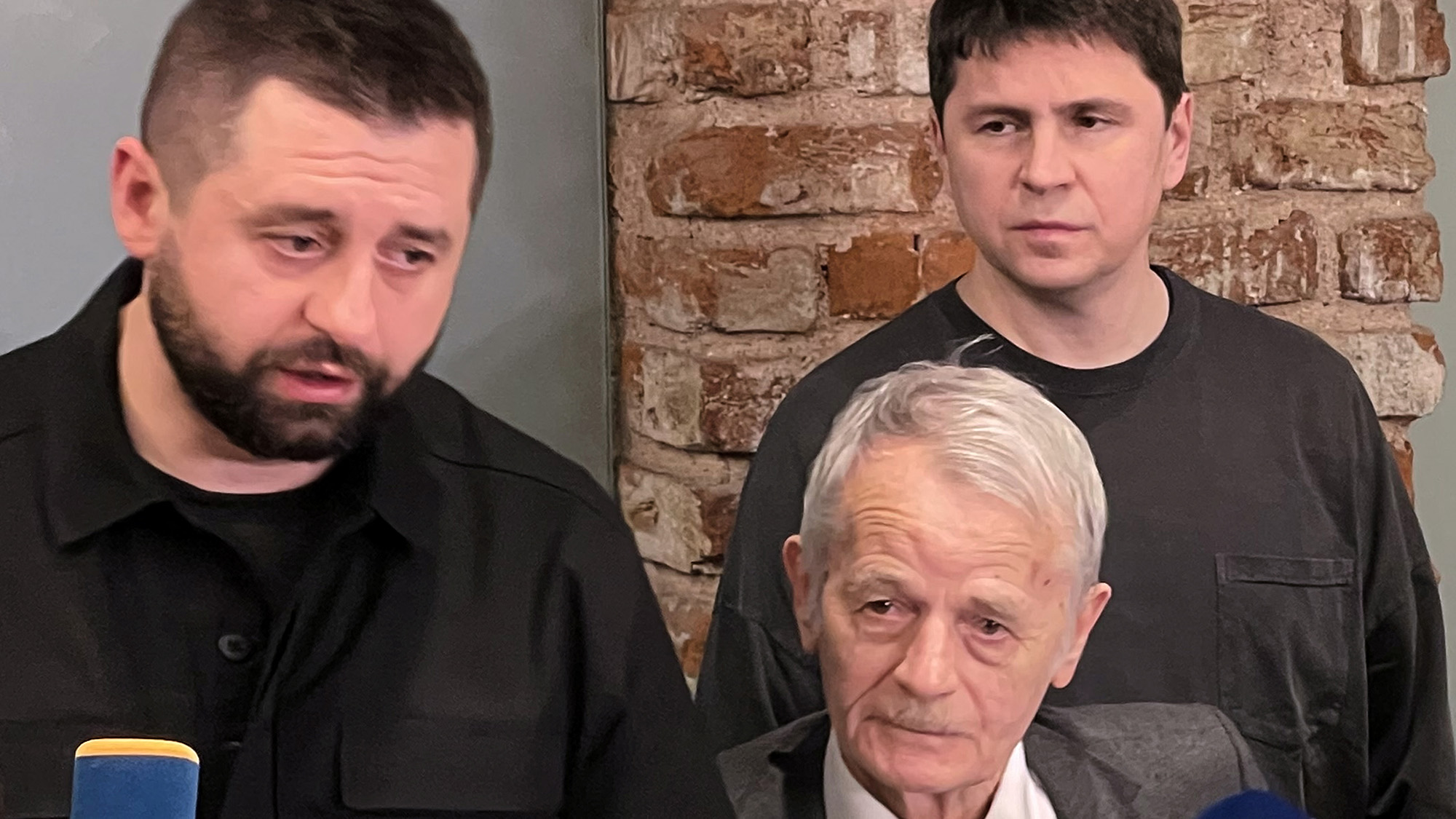 David Arakhamia, left, Mykhailo Podolyak, center and Crimean Tatar leader Mustafa Dzhemilev speak with the media after their meeting with Russian negotiators in Istanbul, Turkey on March 29.