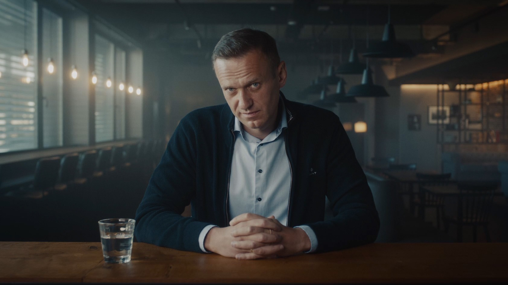 “Navalny,” a film that explores the plot to kill Russian anti-corruption campaigner and former presidential candidate, Alexey Navalny, has won the Oscar for best documentary feature at Sunday’s Academy Awards.