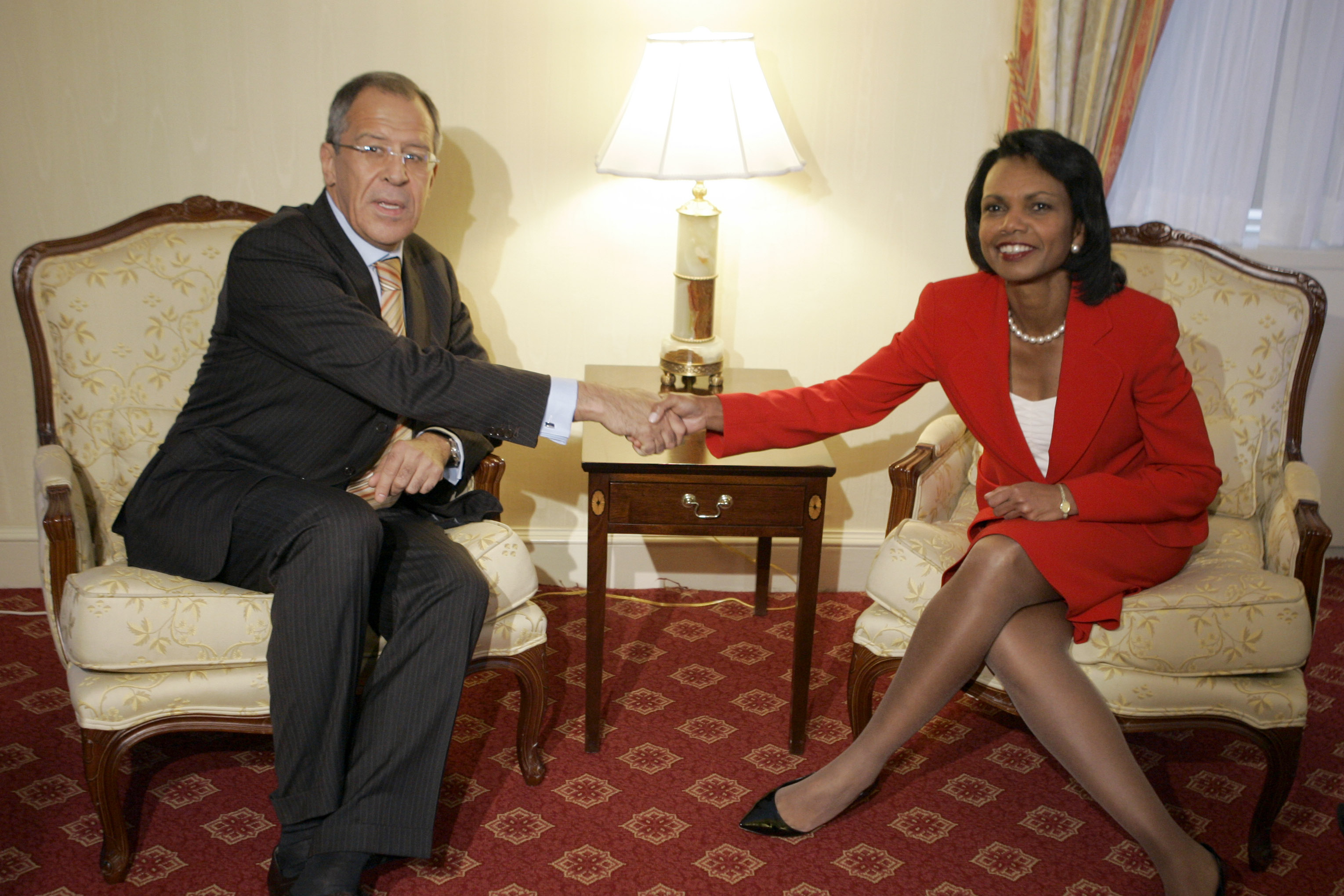 US Secretary of State Condoleezza Rice and Russian Minister of Foreign Affairs Sergey Lavrov meet at the Waldorf Astoria hotel, in Septembre 2008 in New York.