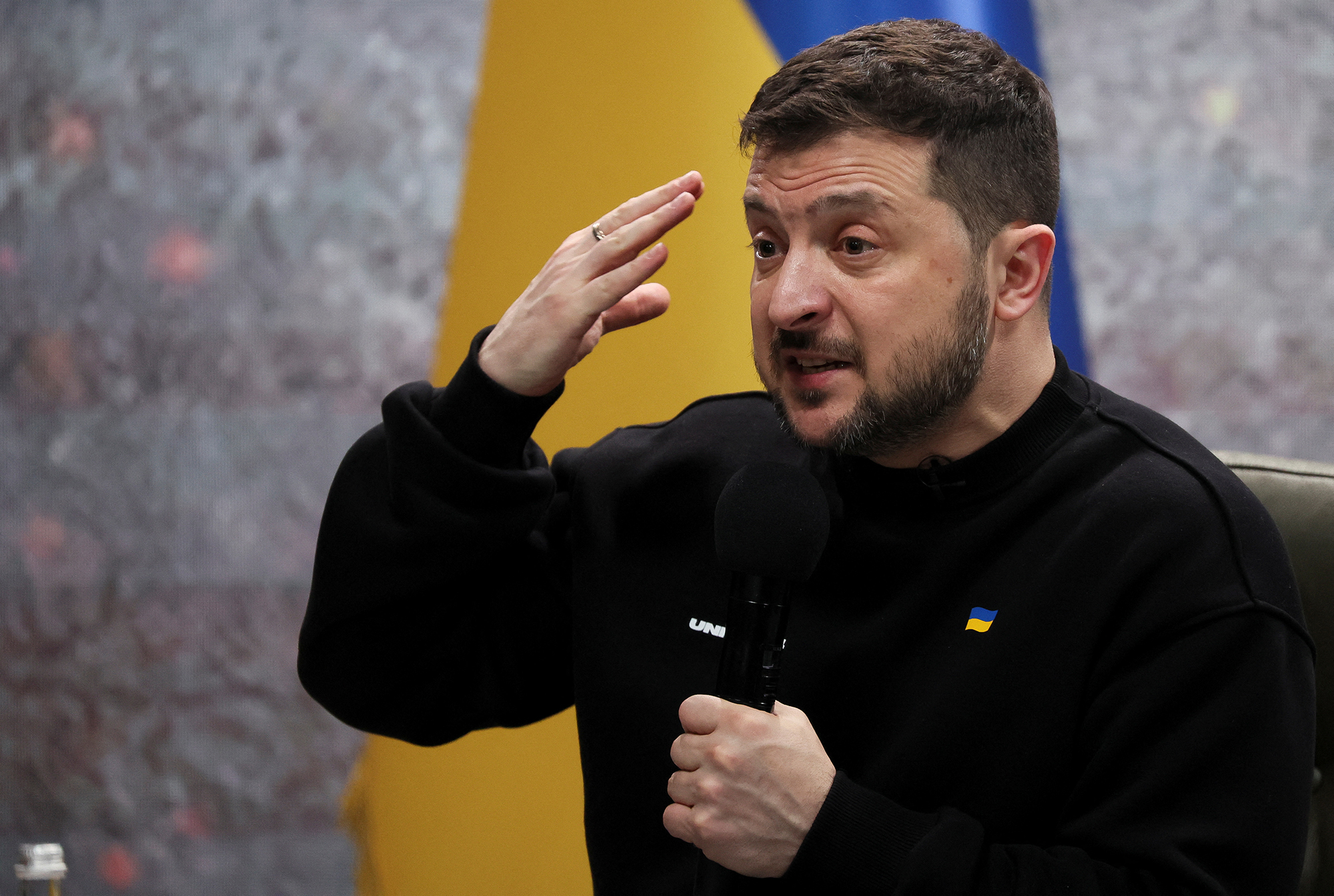 Zelensky says Russia must be stopped from destabilizing Moldova