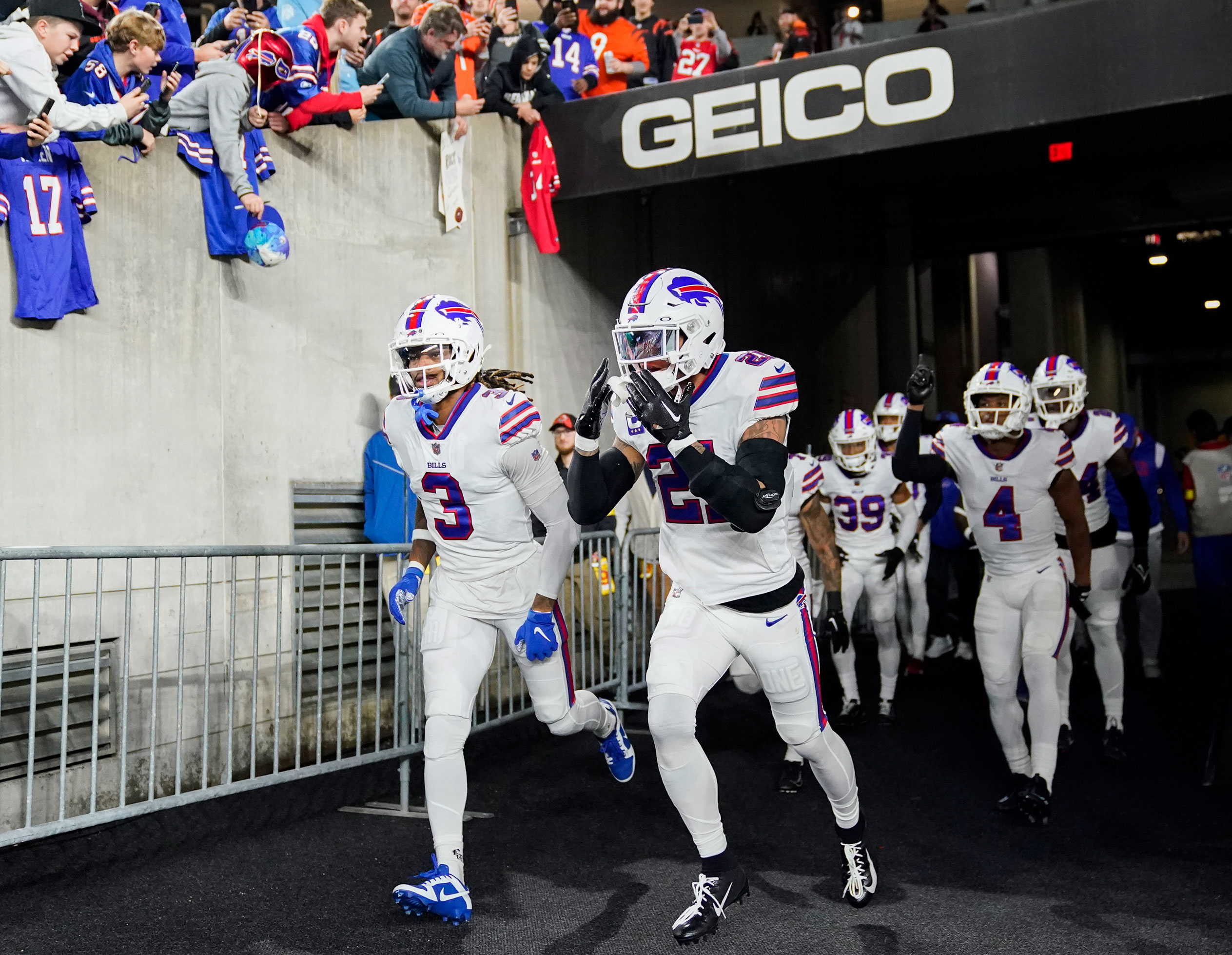 Damar Hamlin asked who won the game between Bills and Bengals, doctor says