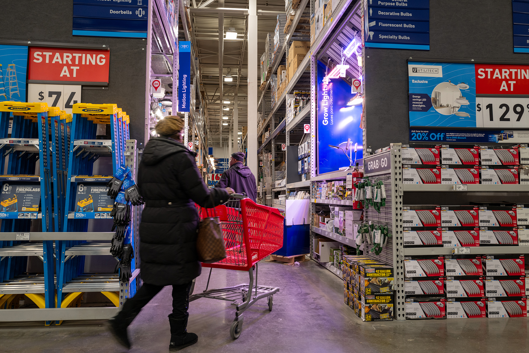 People shop at a home improvement store in Brooklyn on January 25 in New York City. 