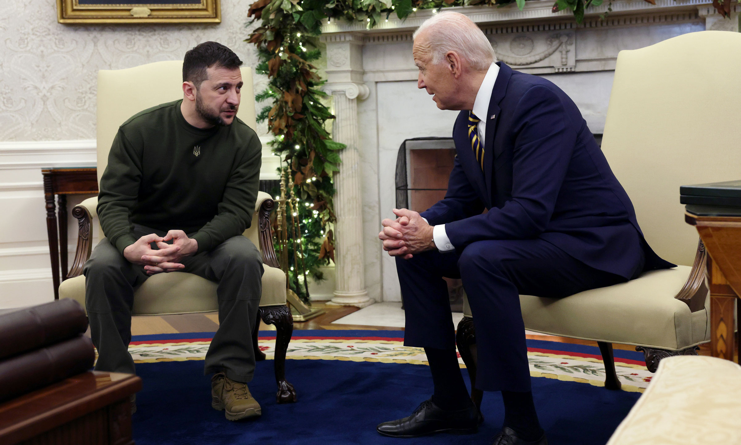 US President Joe Biden, right, hosts Ukrainian President Volodymyr Zelensky in December.