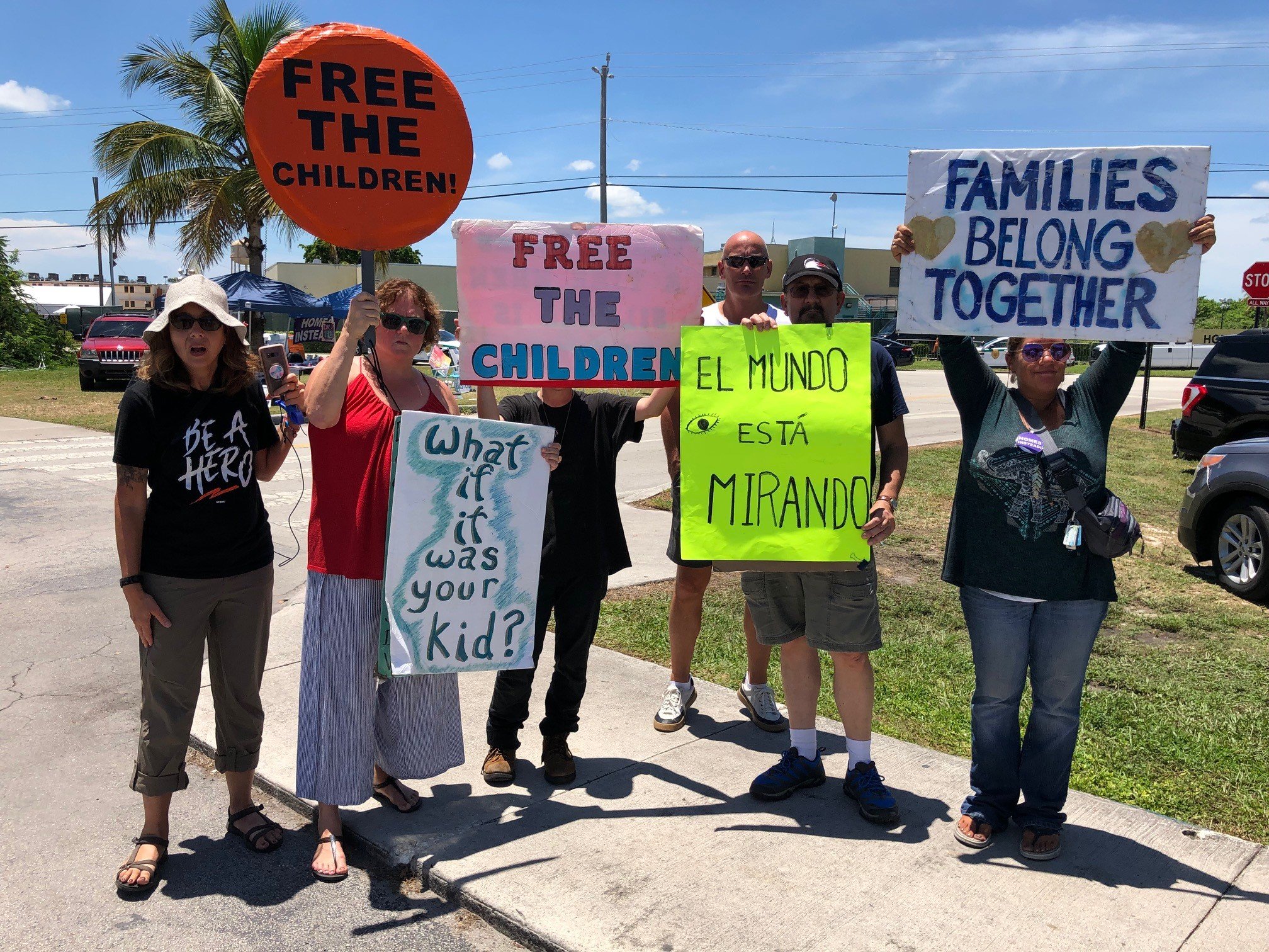Protesters outside the Homestead Unaccompanied child facility greeted lawmakers with signs saying “Free the Children.”