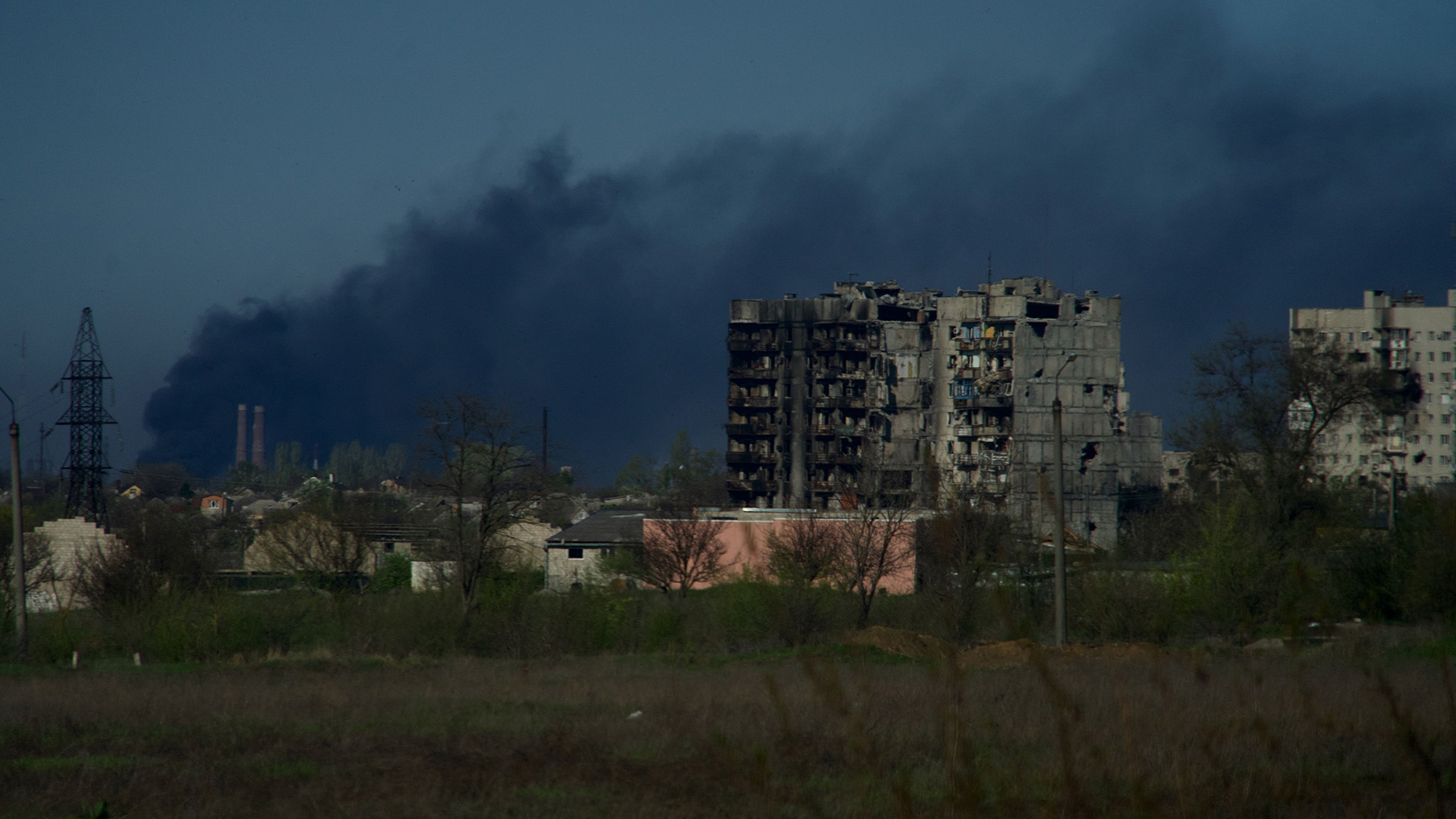 Smoke rises from the grounds of the Azovstal steel plant in Mariupol, Ukraine on April 29.