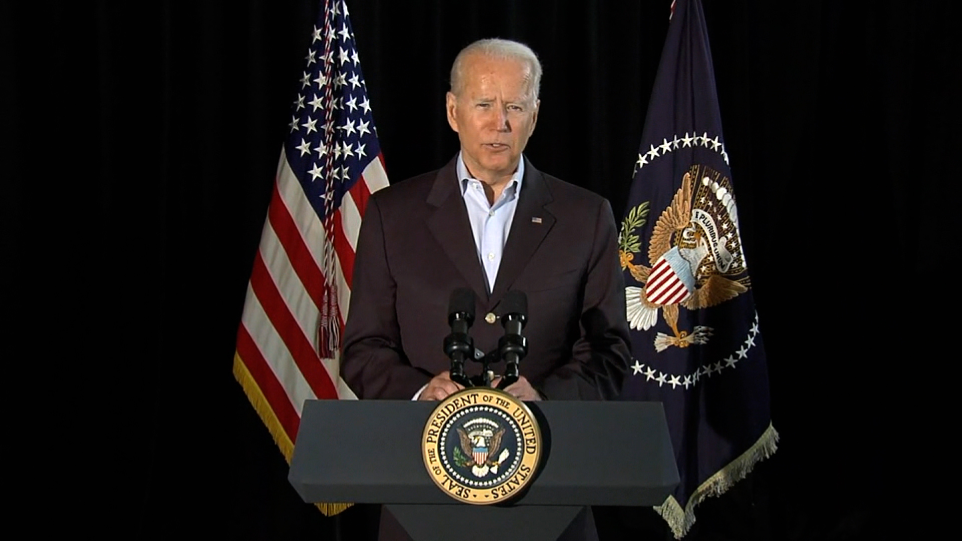 NOW: Biden Delivers Remarks After Meeting With First Responders And ...