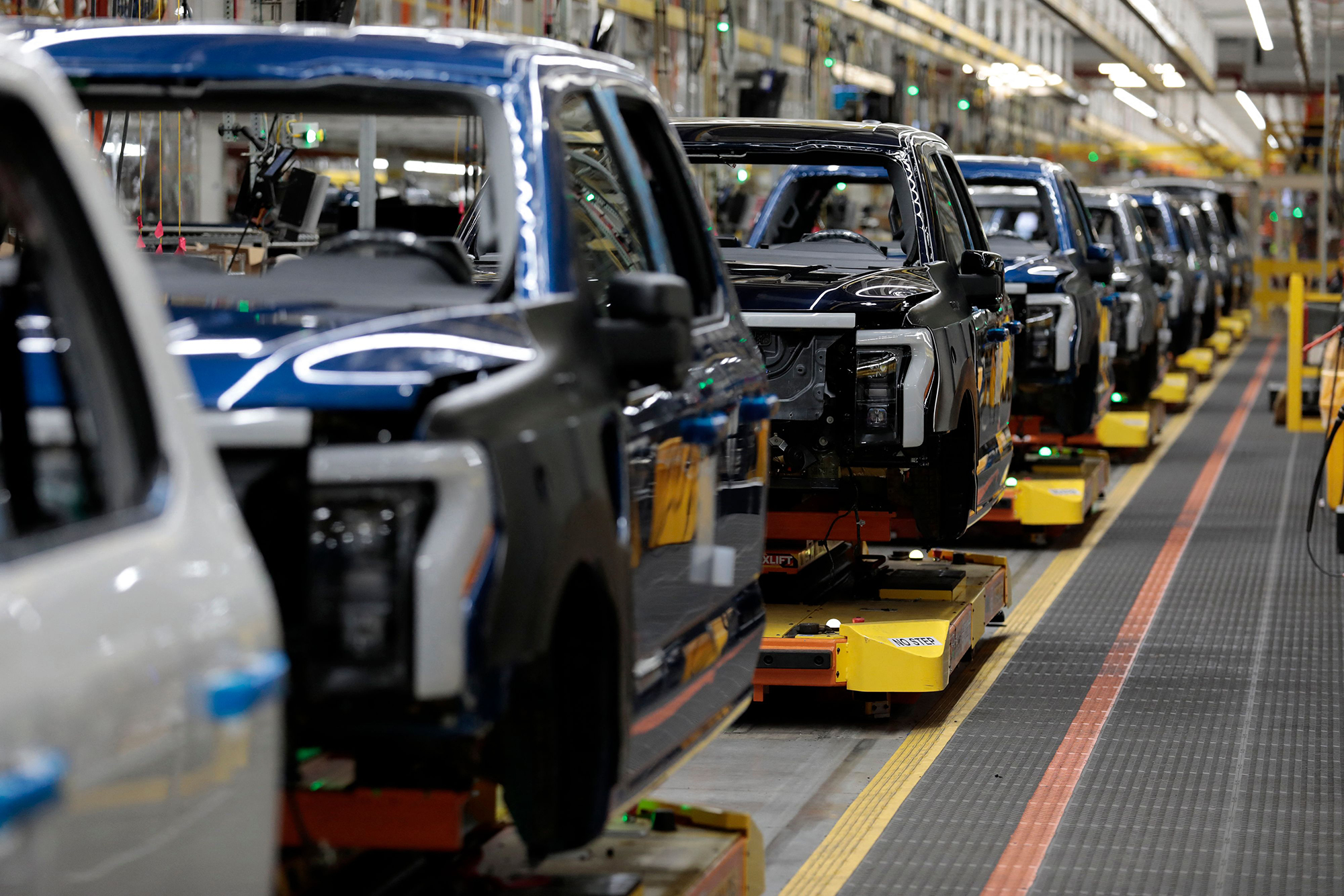 Ford CEO: We can't build vehicles in the U.S. without the UAW