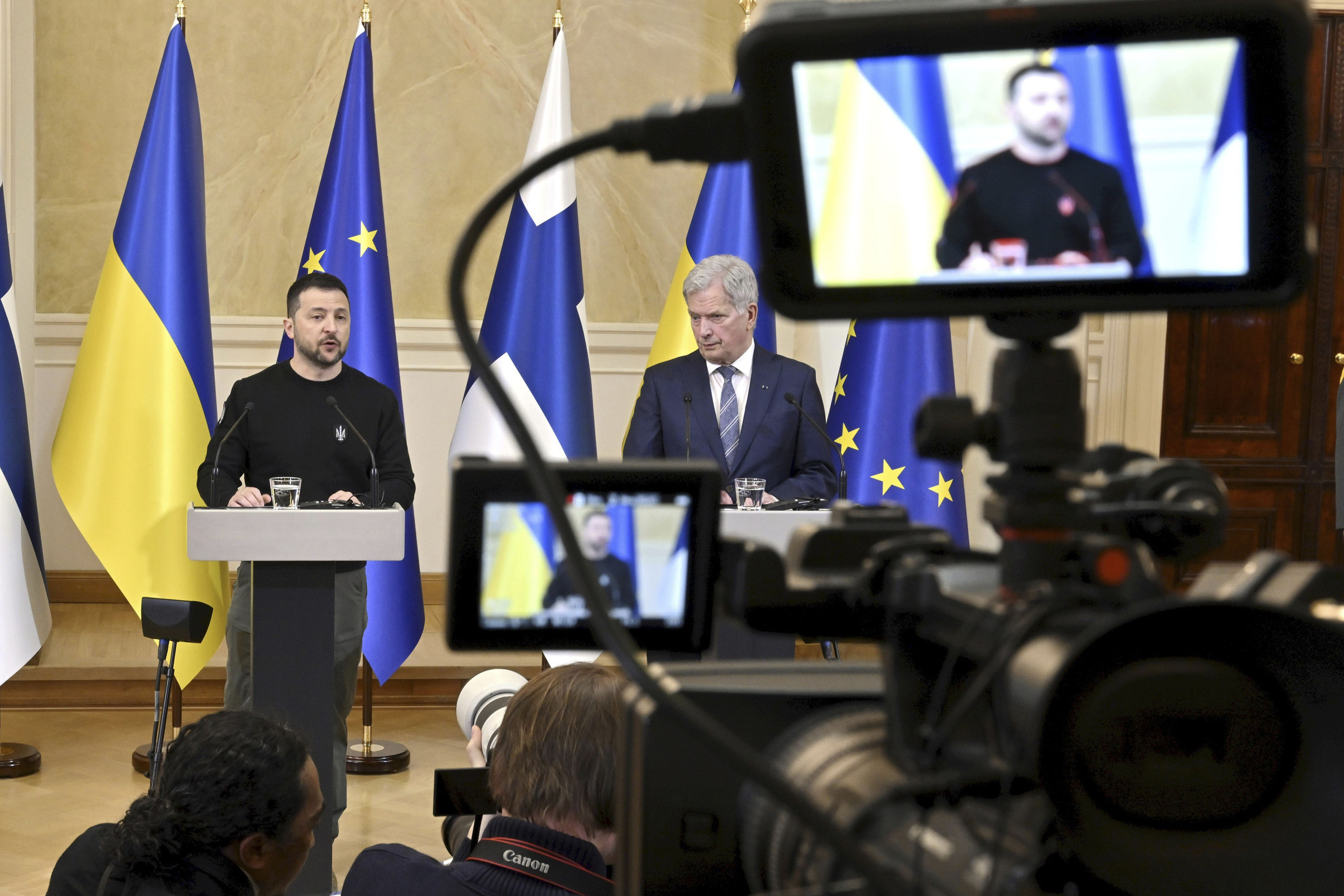 Ukrainian President Volodymyr Zelenskyy, left, and Finnish President Sauli Niinisto address the media during a joint press conference at the Presidential Palace in Helsinki, Finland, on Wednesday, May 3. 