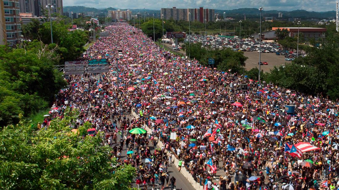 Live Hundreds Of Thousands Protest In Puerto Rico