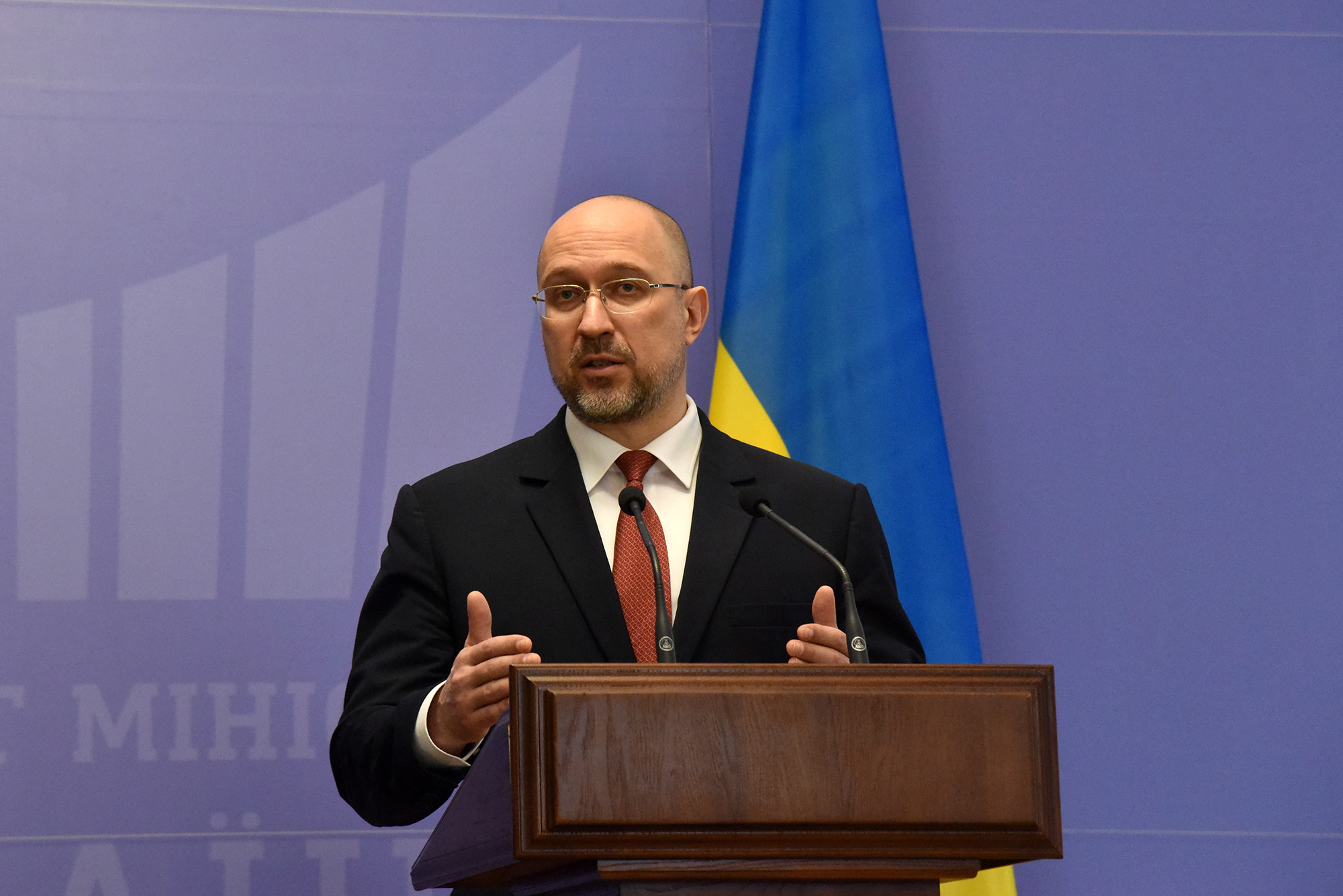 1月1日，乌克兰总理丹尼斯·什米哈尔在乌克兰基辅举行的乌克兰内阁简报会上发表讲话