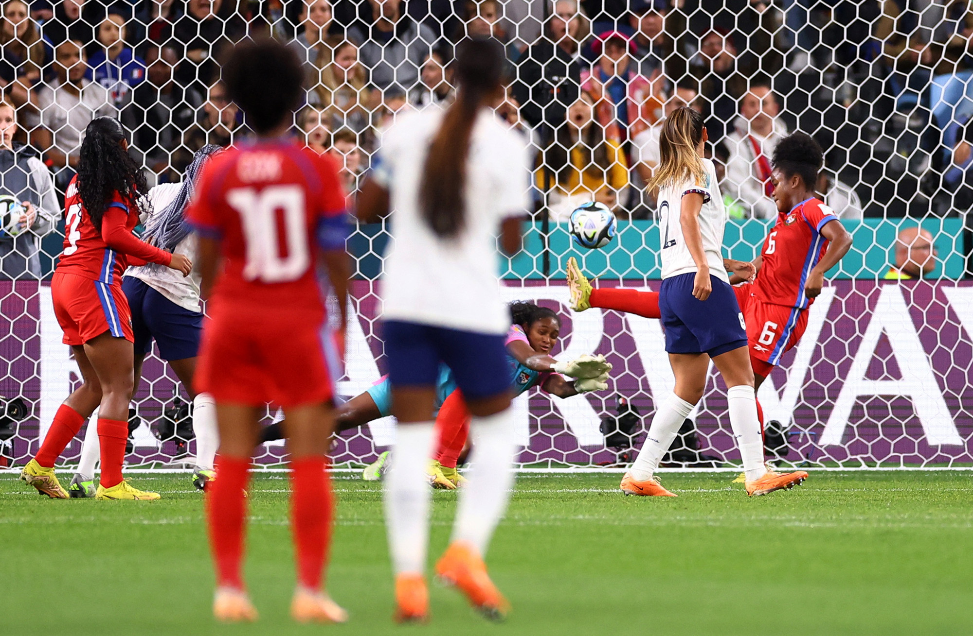 Marta's sixth and final World Cup journey ends in the group stage, players  reach to the legend – Equalizer Soccer