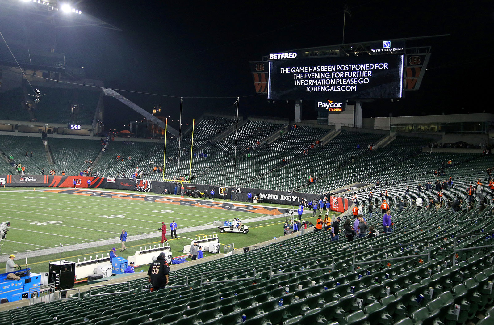 Bills' Hamlin in critical condition after collapse on field; NFL postpones  game -  5 Eyewitness News