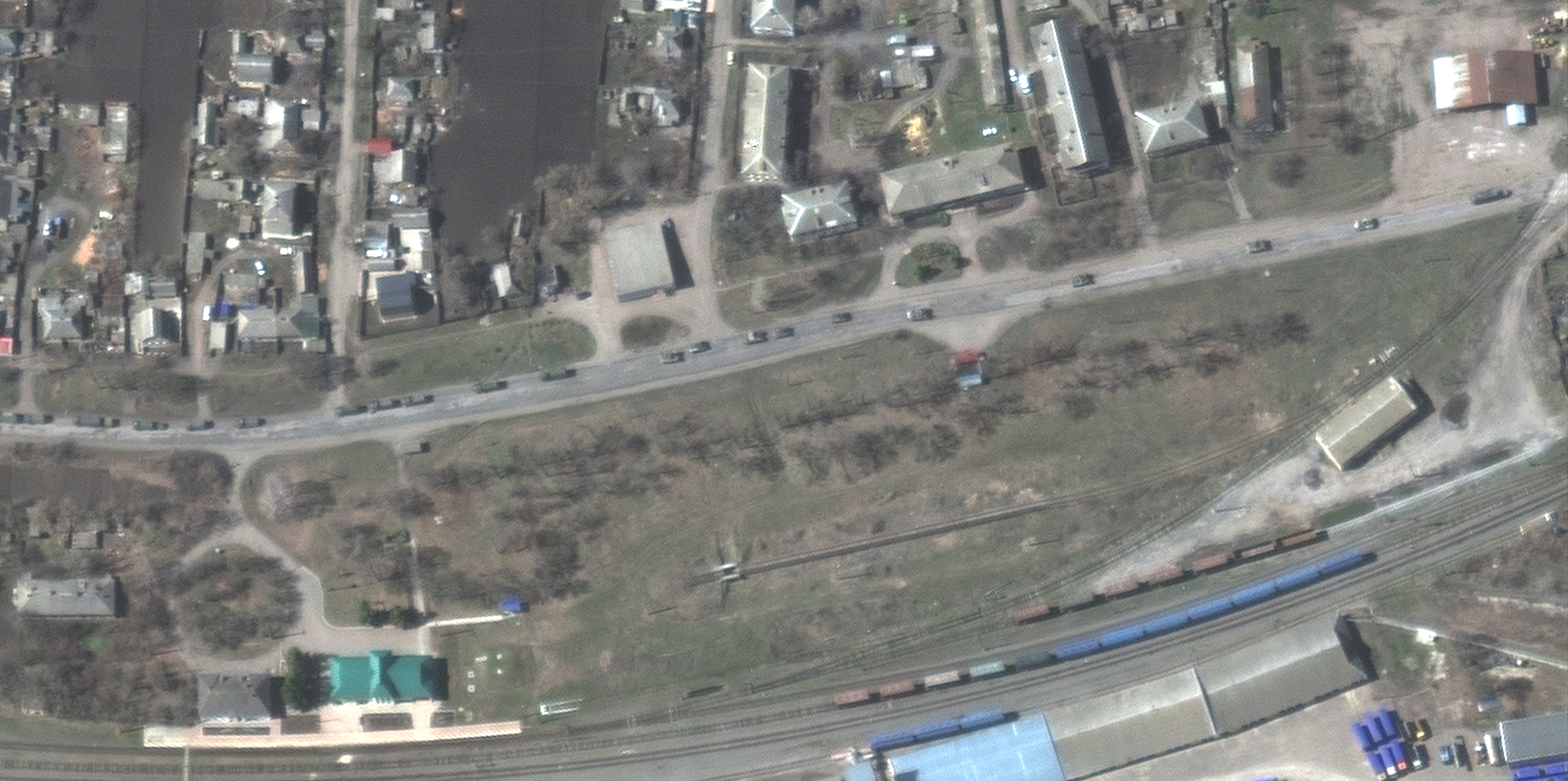 Satellite images show apparent Russian military convoy east of Kharkiv