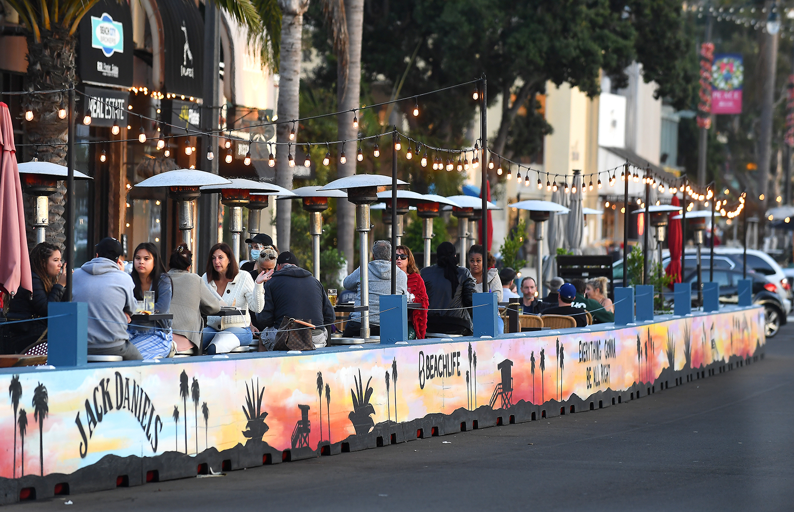 Customers dine in the Hollywood Riviera area of Redondo Beach, California, on November 15.