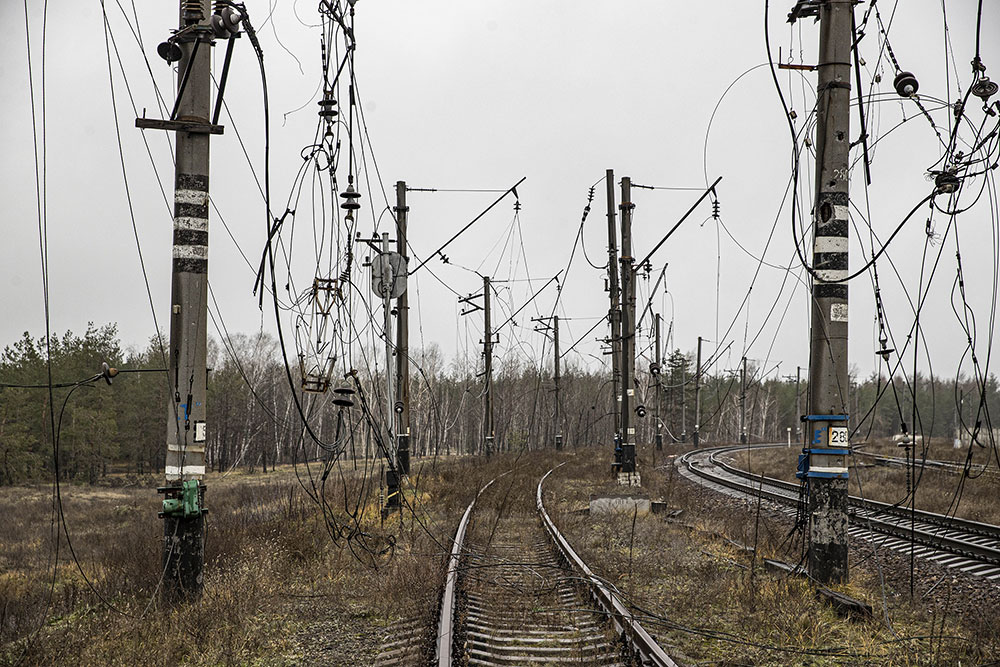 A view of damaged electrical wires after Ukrainian army retaken control from the Russian forces in Lyman, Ukraine on November 27. 