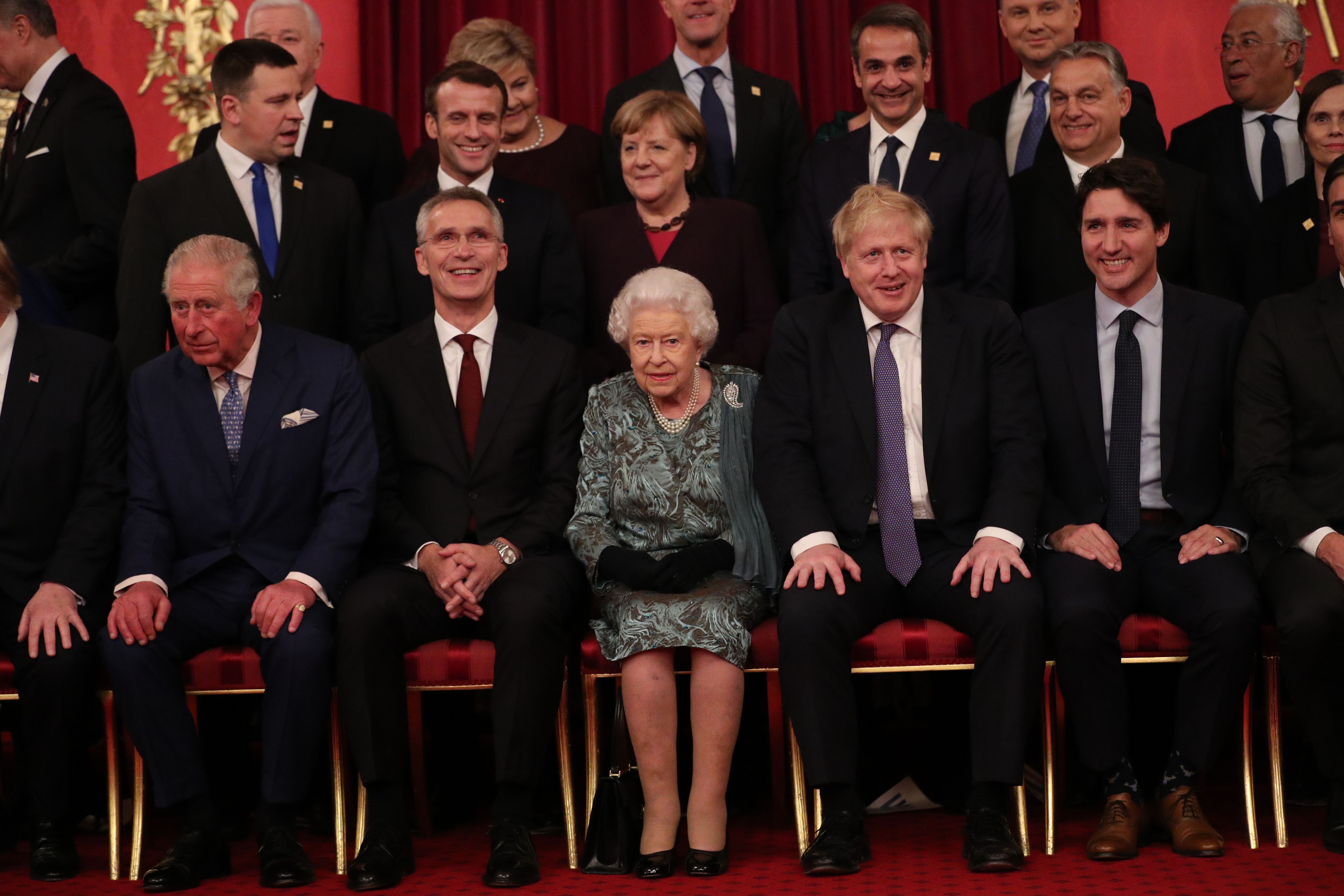 Байден и Трамп и Королева Британии