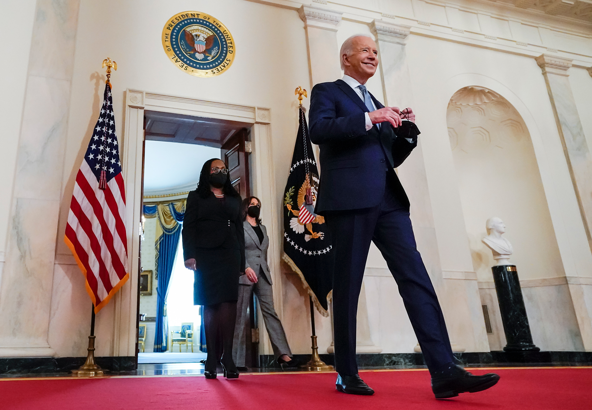 President Joe Biden arrives with Vice President Kamala Harris and Ketanji Brown Jackson to announce his nominee for the US Supreme Court on February 25. 