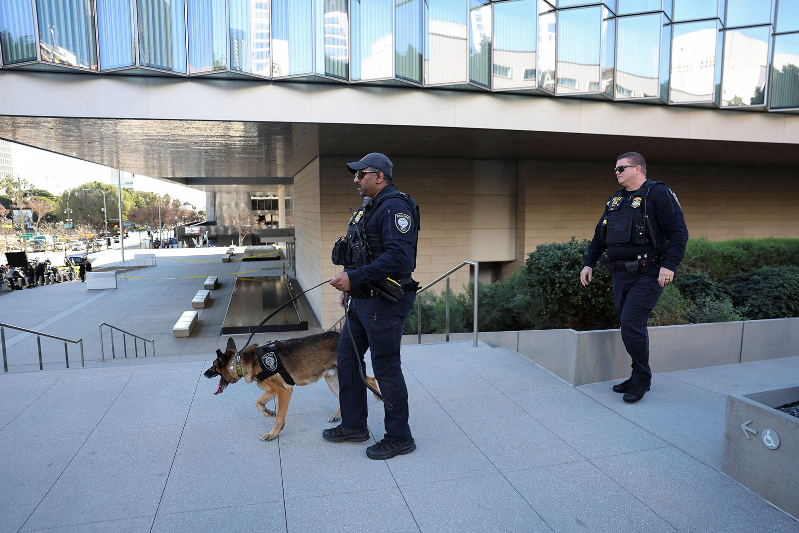 Federal police officers patrol outside a federal court where Hunter Bidenis expected to appear on tax charges, in Los Angeles, California, on Thursday, January 1.
