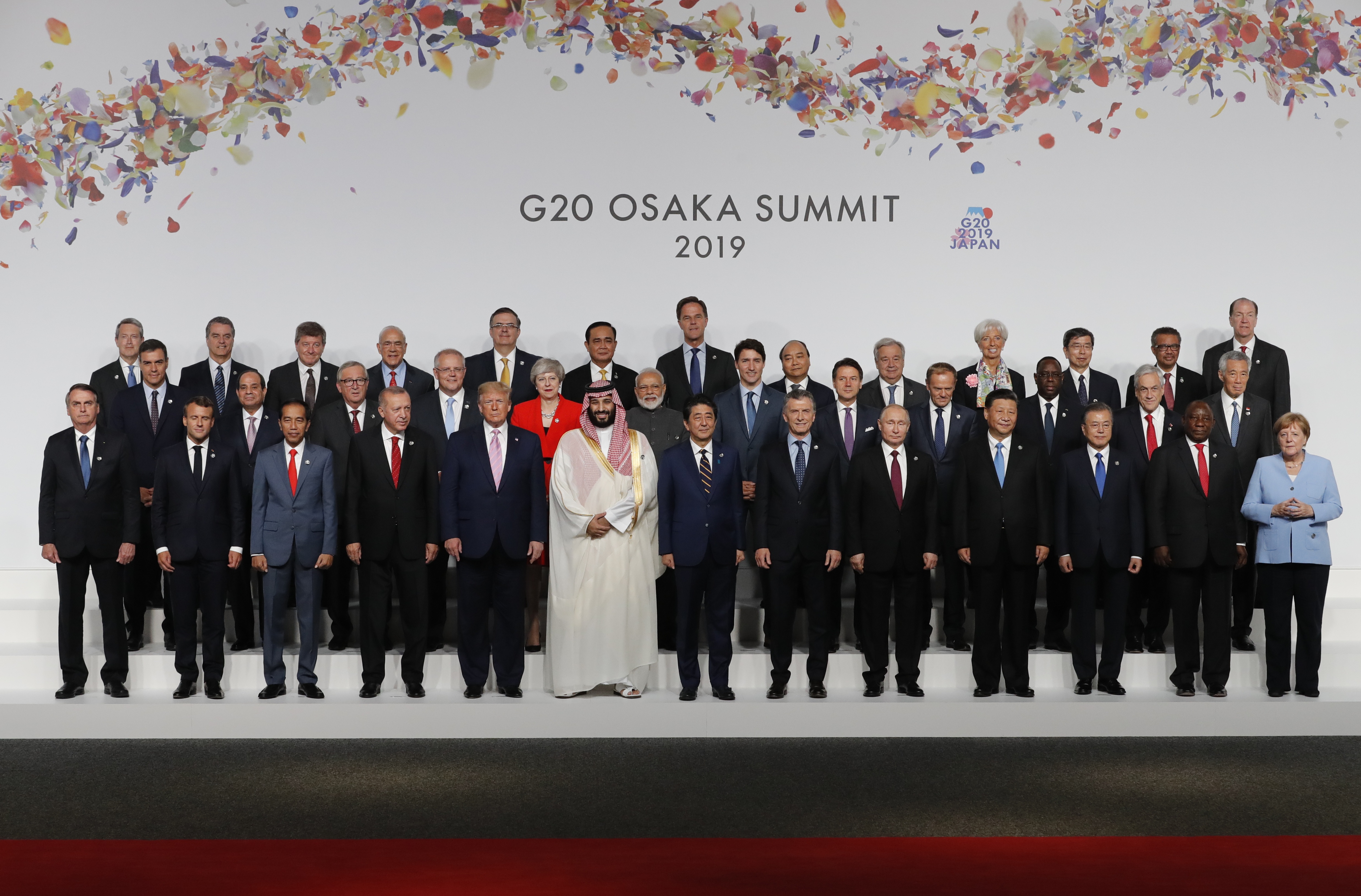 World leaders attend a family photo session at the G20 in Osaka.