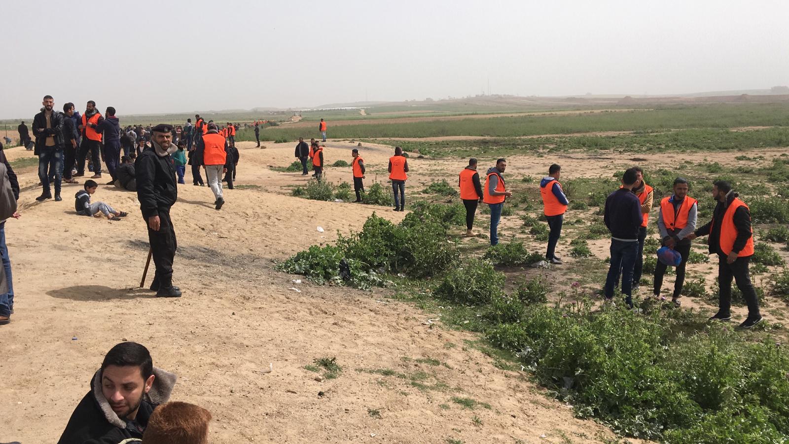 Hamas crowd control marshals in Jabalya.