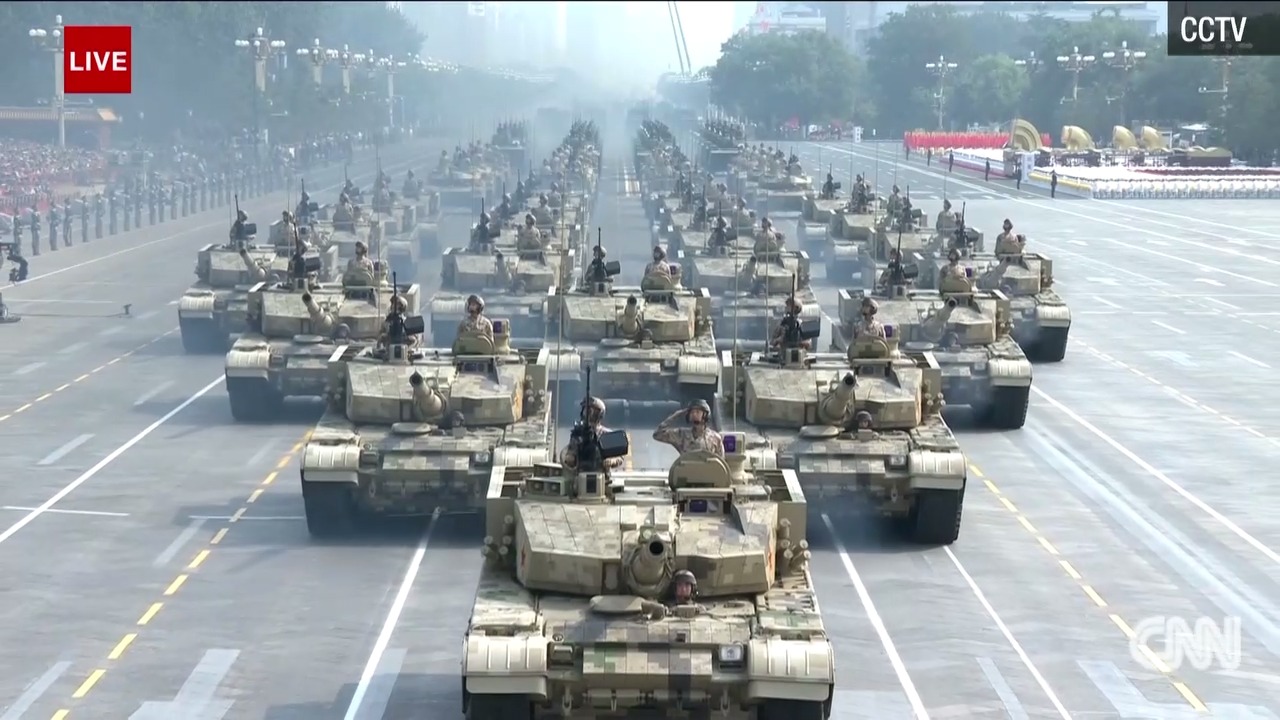 tanks in us military parades, images