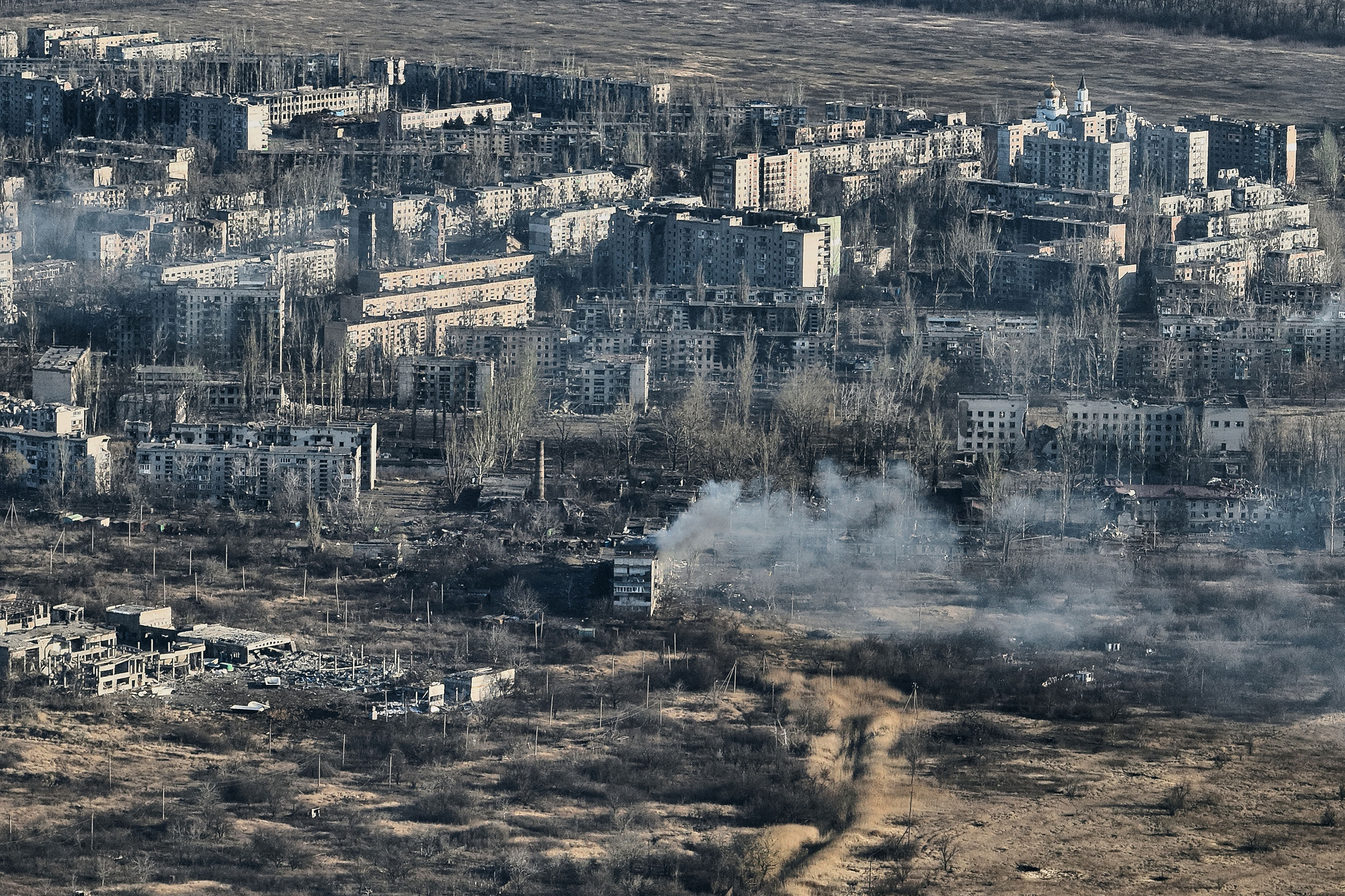 En la foto del 15 de febrero se muestran edificios destruidos en Avdiivka, Ucrania.