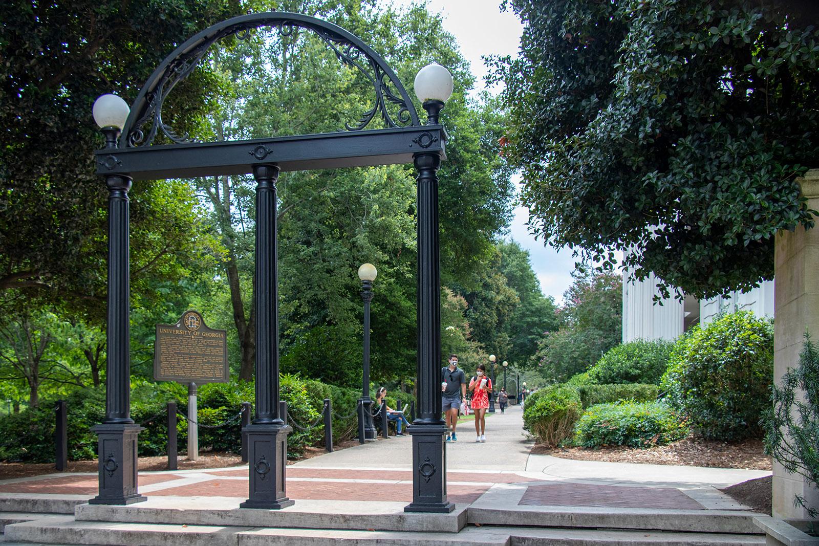 Students walk toward the Arch at the University of Georgia on August 20 in Athens, Georgia. 