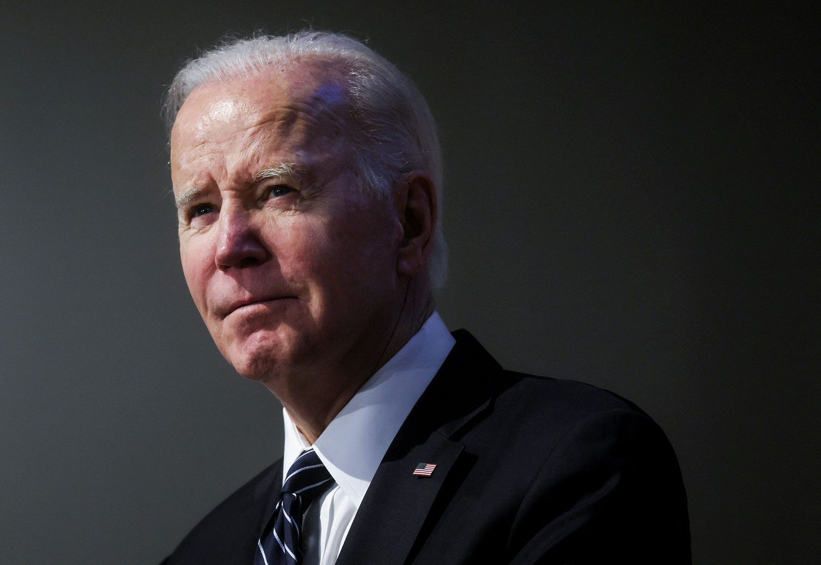 Biden will address Silicon Valley Bank collapse at 8 a.m. ET
