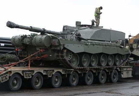 UK to send Challenger 2 tanks to Ukraine, Rishi Sunak confirms