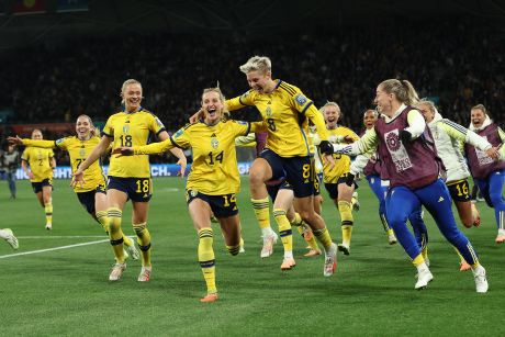 Sweden knocks USA out of World Cup in penalty kicks - ABC News