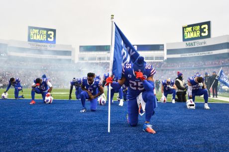 Damar Hamlin honored with jersey patches, other tributes for Week 18 – NBC  Sports Boston