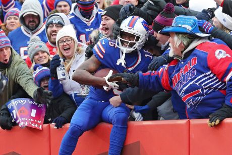 Buffalo Bills fans hit the stores to stock up on team gear ahead