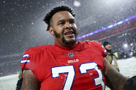 Buffalo Bills tackle Henderson suspended 10 games by NFL