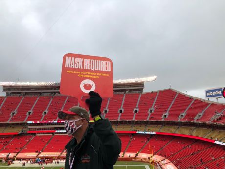 Chiefs drop indoor mask policy at Arrowhead Stadium