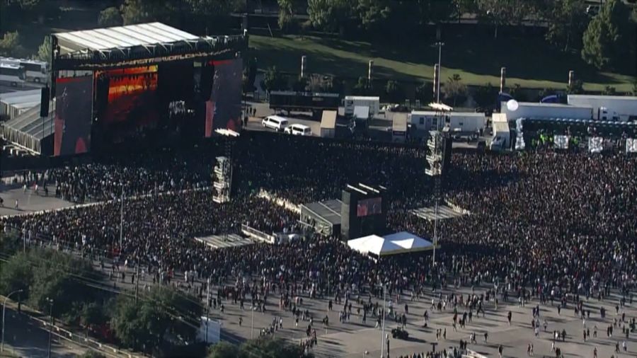 How Travis Scott tried to hype up Astros crowd before Game 6