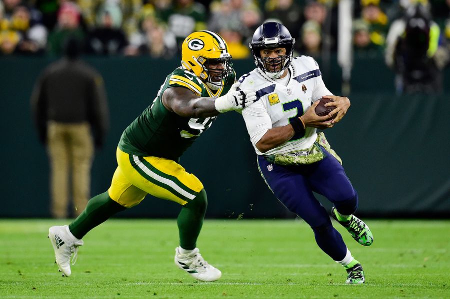 Packers blank Seahawks 17-0 as Rodgers, Wilson return - The San Diego  Union-Tribune