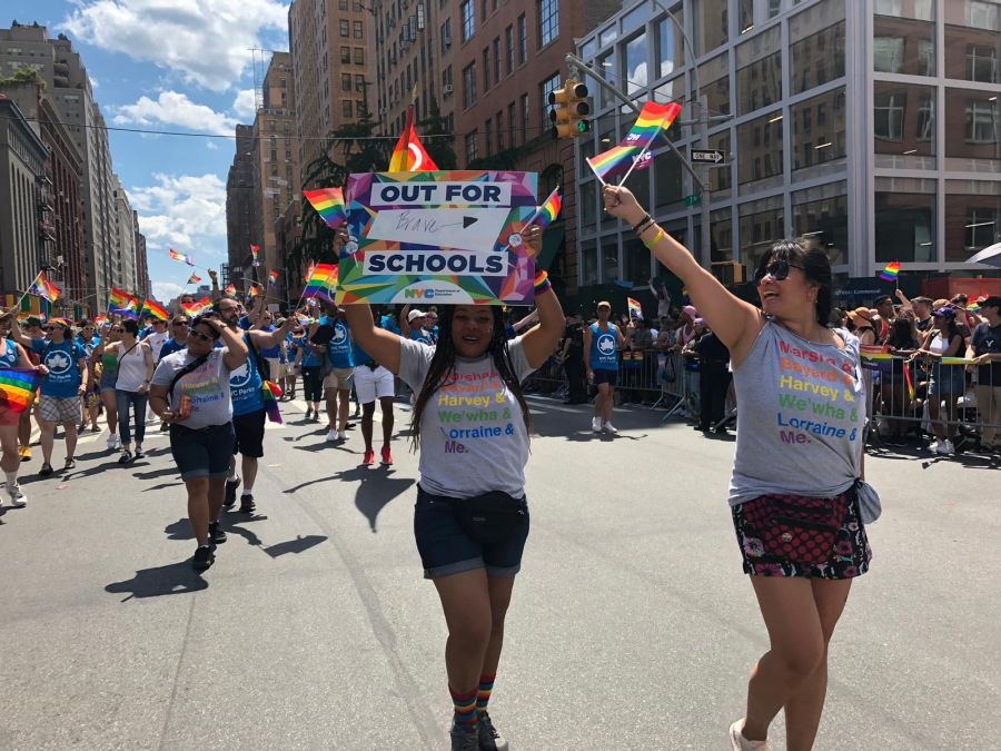 footage of nyc gay pride march 2017