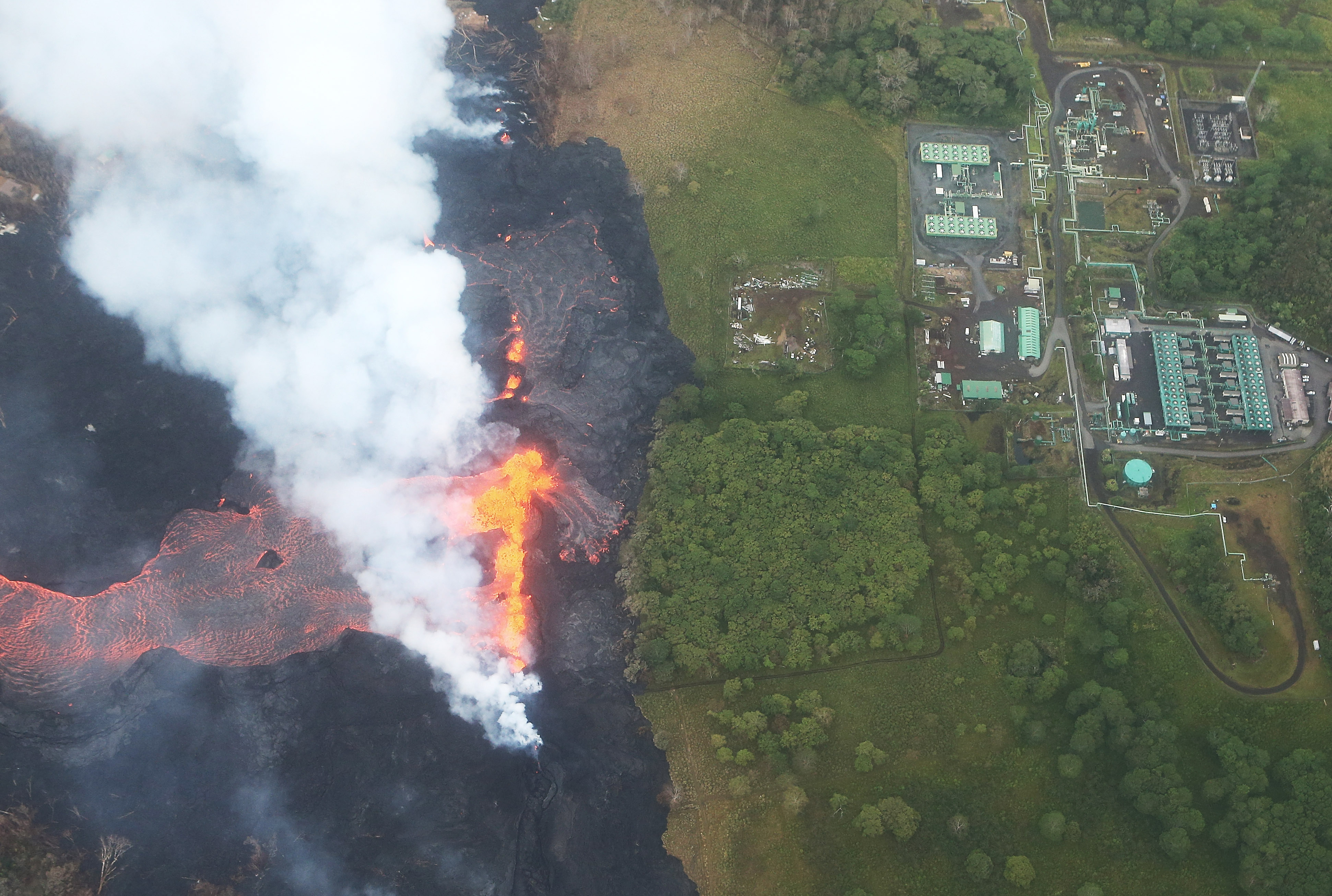 Usgs Map Show Fissure System And Lava Flows