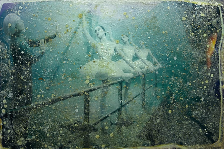 underwater gallery ballerina