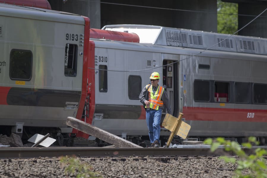 01 train derailment 0518