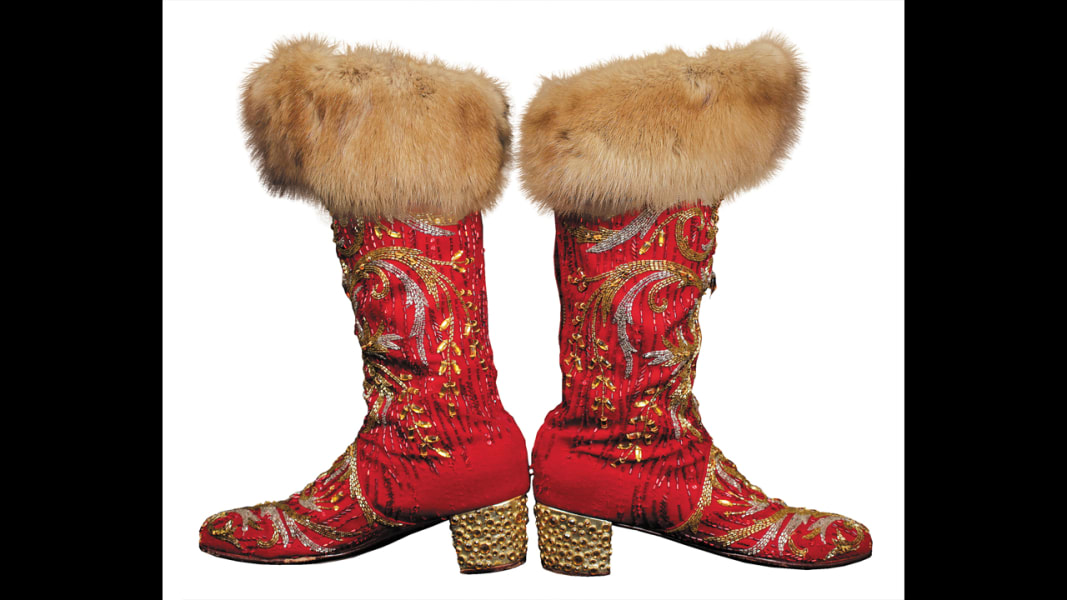 02_p99 Red Boots with fur.jpg liberace