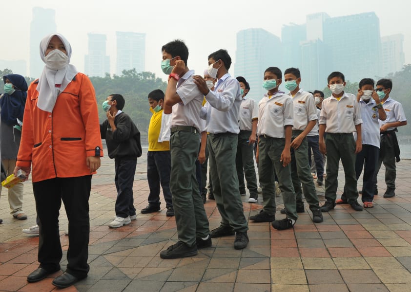 Malaysia smog students