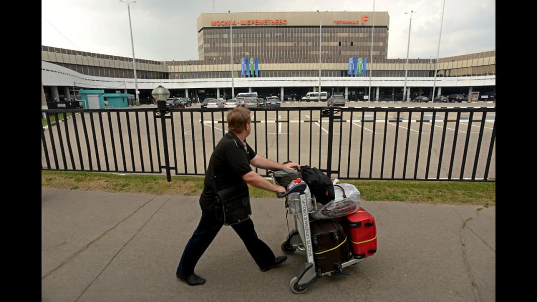 01 Sheremetyevo airport 0711