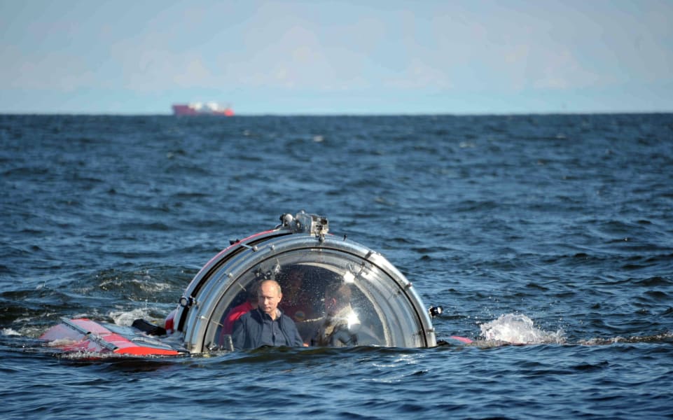 Putin submarine