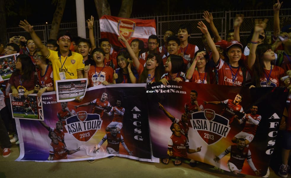 arsenal fans asia tour