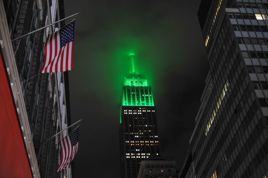New York Cosmos Empire state building